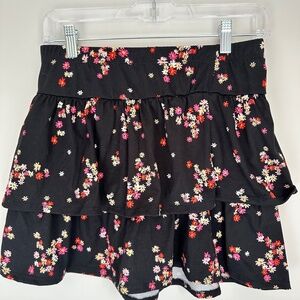 Crown of Hearts Girls Tiered Black & Pink Floral Mini Skirt — Size Large